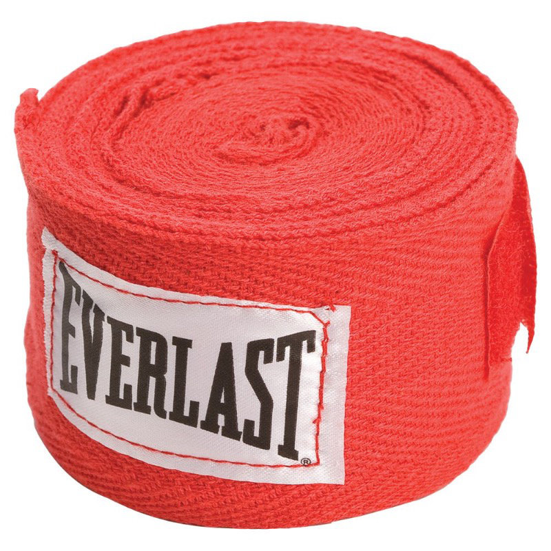 Detta är en hoprullad handwrap från Everlast. Handwrap är röd med Ever logga på sidan.